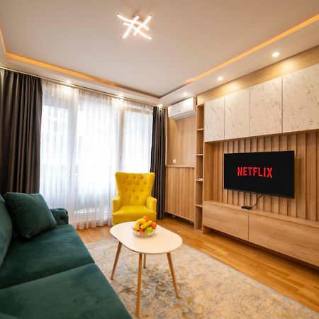 Apartment 5 Star Lukavica エクステリア 写真