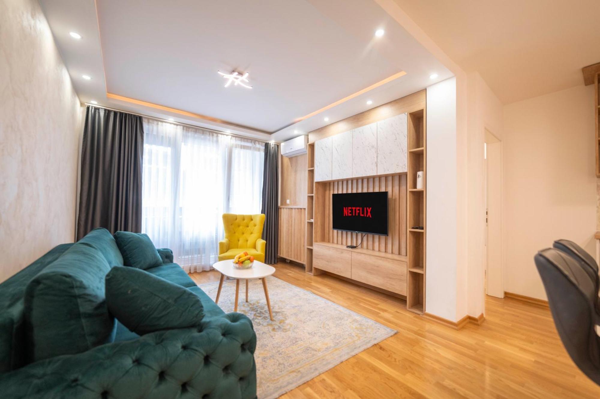 Apartment 5 Star Lukavica エクステリア 写真