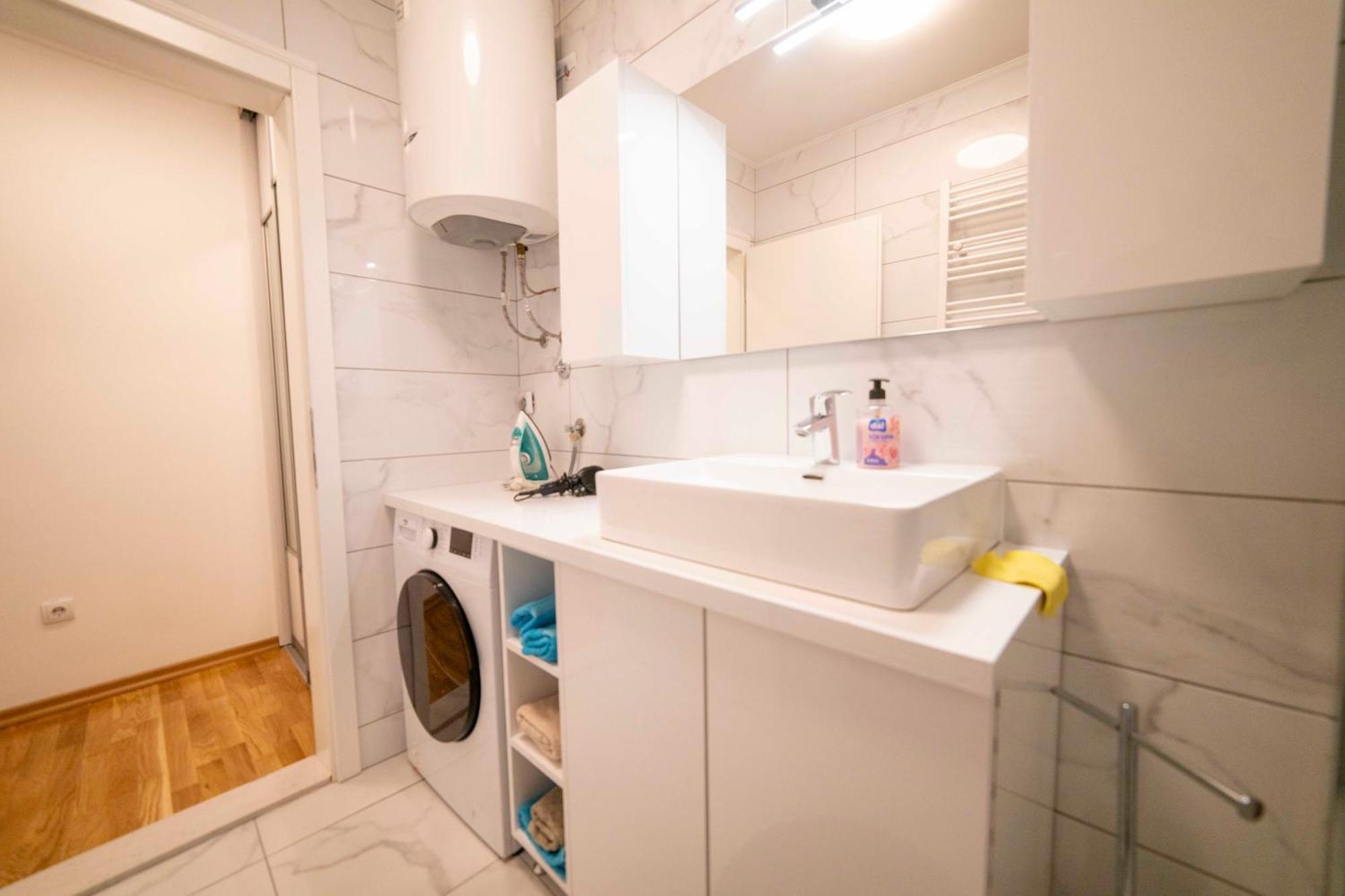 Apartment 5 Star Lukavica エクステリア 写真