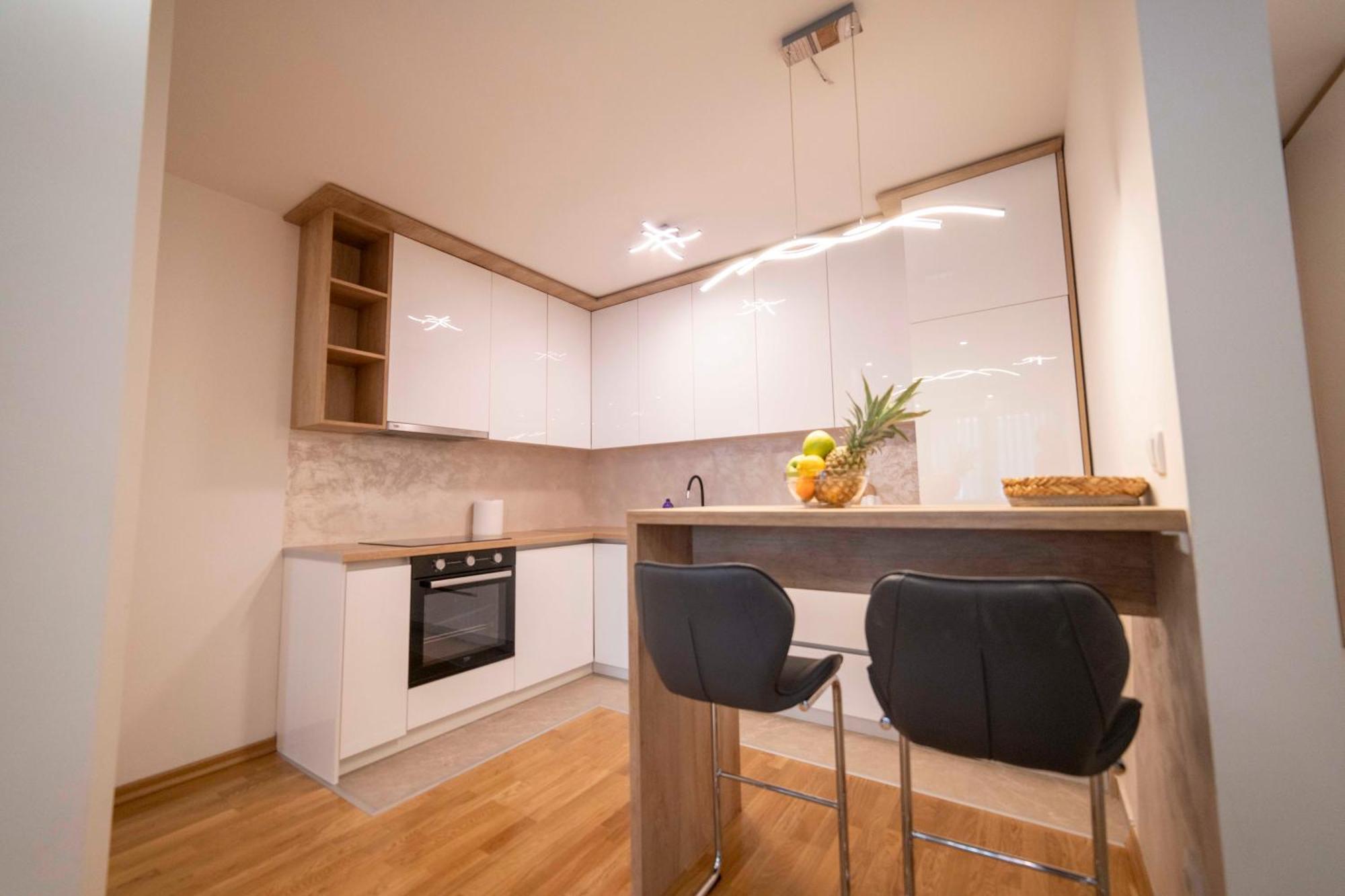 Apartment 5 Star Lukavica エクステリア 写真
