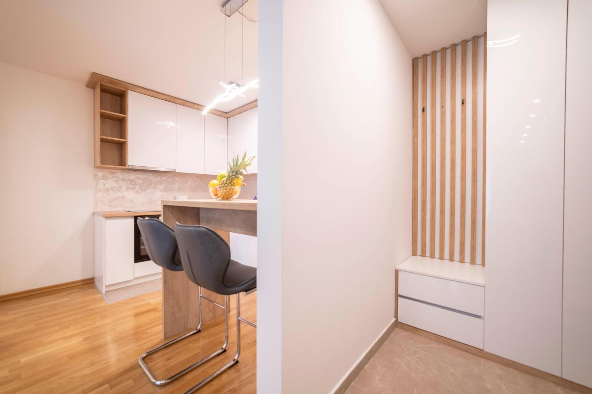 Apartment 5 Star Lukavica エクステリア 写真