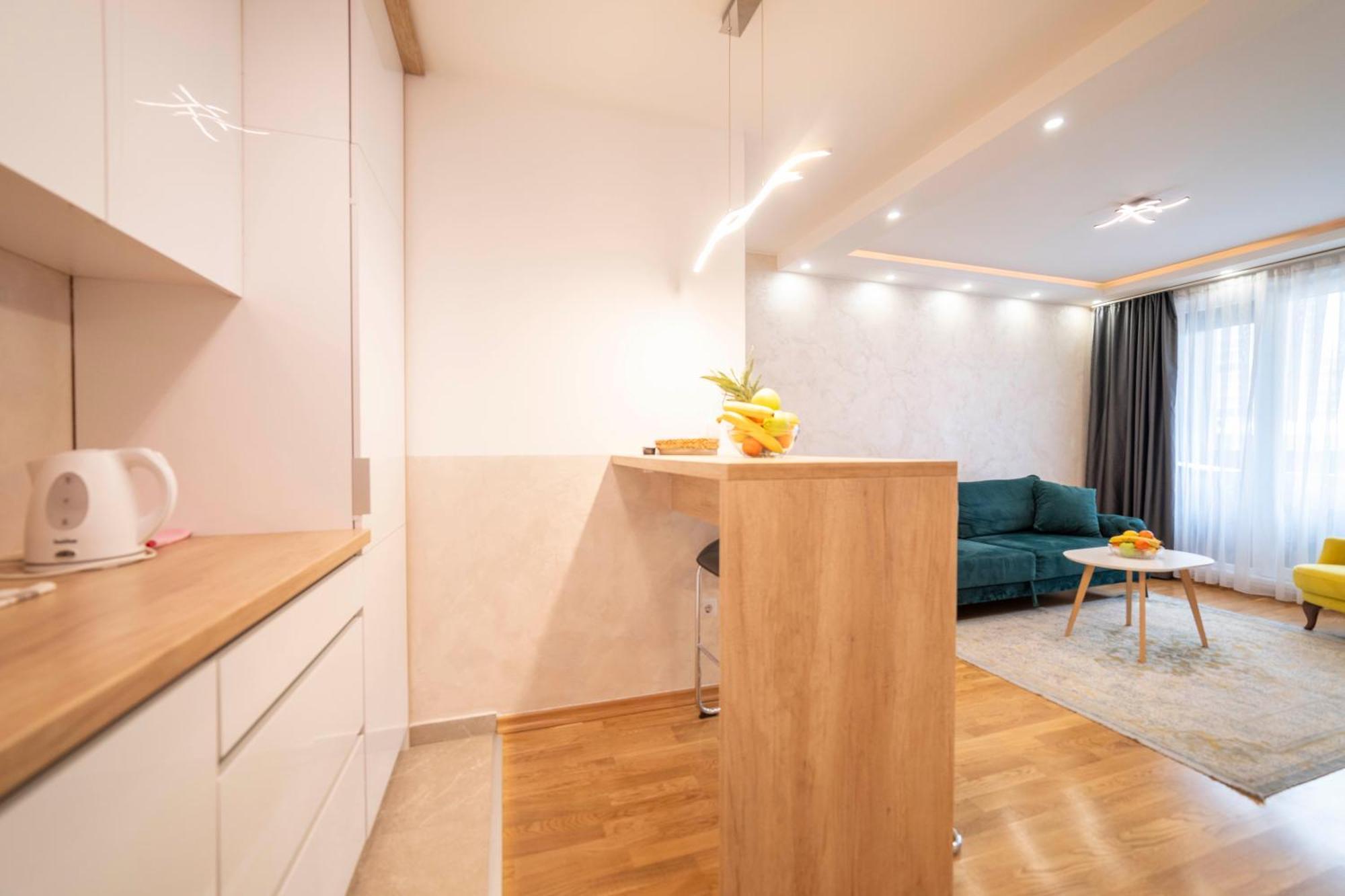Apartment 5 Star Lukavica エクステリア 写真